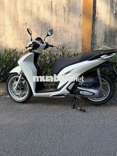Honda SH 160 ABS Dk 1/2026 Trắng 6000 Km Bs NKCT