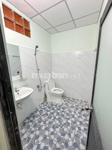 Chỉ hơn 3 tỉ nhà 50m2 ngay cạnh công viên Gia Định siêu rẻ bán gấp