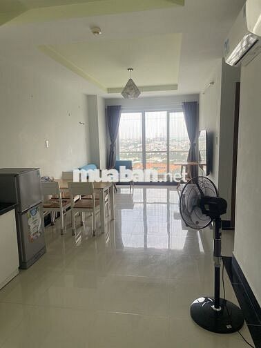 Chính chủ bán căn hộ tầng 16 view hồ thoáng mát yên tĩnh cạnh sân golf