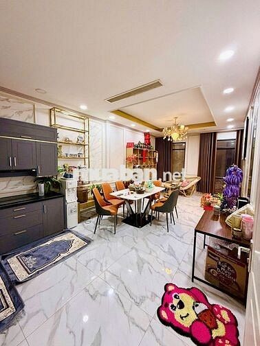 Cho thuê căn Shophouse Vincom hoàn thiện đẹp Ngang 10m