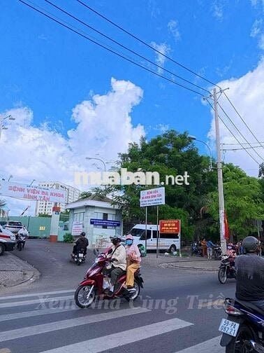 NGAY BỆNH VIỆN BÌNH TÂN, Ngang 4.2 Dài 20m, 2PN, KHÔNG VƯỚNG QUY HOACH