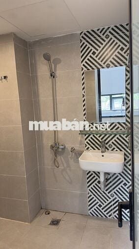 Studio full đồ Vạn Phúc chỉ xách vali đến ở, giá siêu hời!