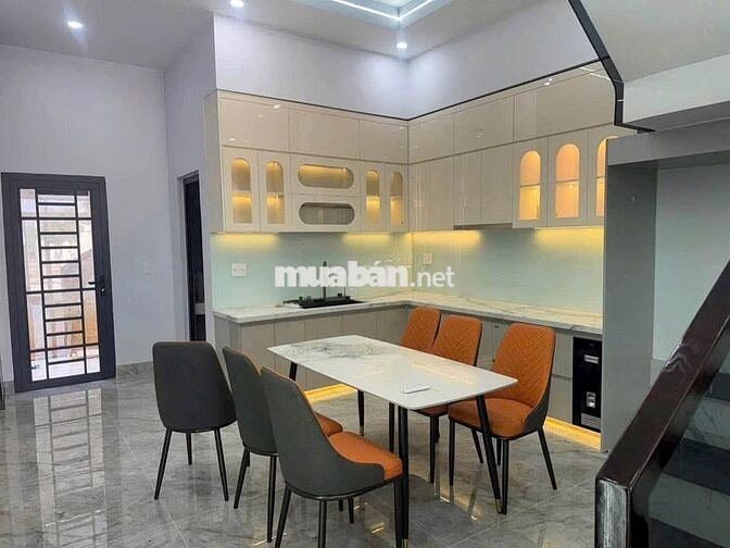 NHÀ MẶT TIỀN TỐ HỮU TÂN UYÊN BÌNH DƯƠNG