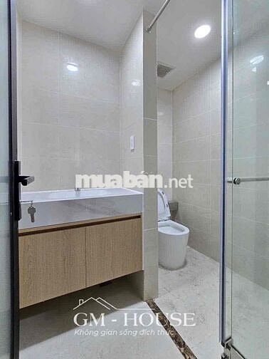 Căn Hộ Dịch Vụ 30m2 Nguyễn Gia Trí Mới 100% Ngay ngã tư Hàng Xanh