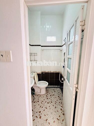 💥 Chính chủ cho thuê PHÒNG có Bancol 👉 4,2tr/th 💥Nguyễn Trọng Tuyển