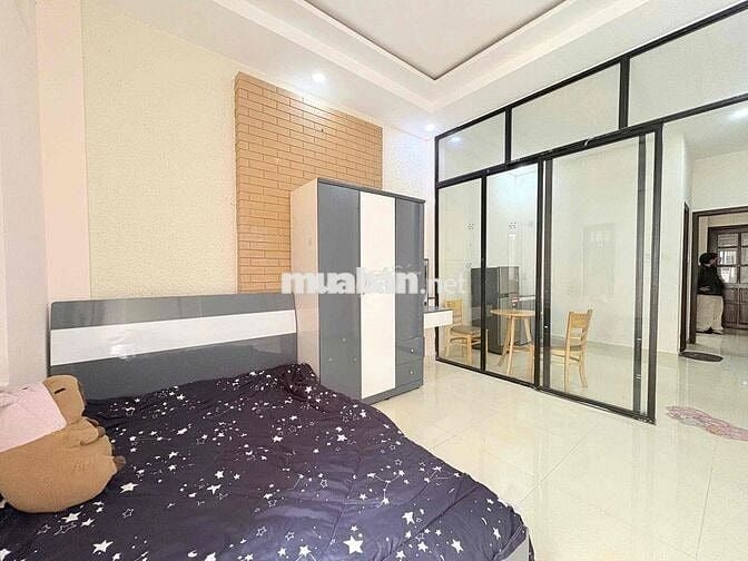 Cho thuê căn 1pn tách bếp ban công full nt ở Lê Hồng Phong quận 10