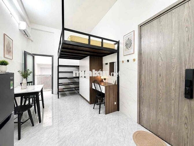 ĐI BỘ QUA CV ĐẦM SEN - PHÒNG TRANG BỊ FULL NỘI THẤT XỊN SÒ