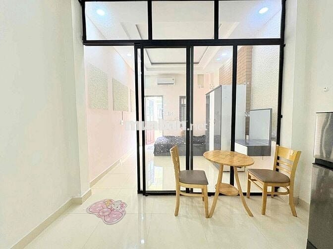 Cho thuê căn 1pn tách bếp ban công full nt ở Lê Hồng Phong quận 10