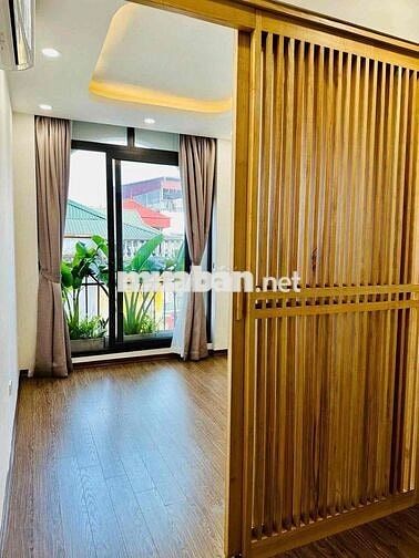 🏡 Nhà nguyên căn Cự Khối 3PN full nội thất chỉ 8,5 triệu – Ô tô đỗ cửa