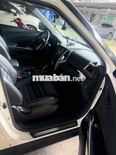 Ssangyong Tivoli 2016 Trắng 83.000 km