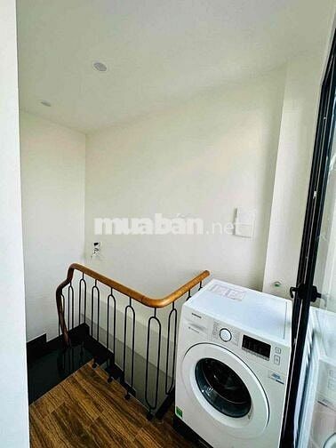 🏡 Nhà nguyên căn Cự Khối 3PN full nội thất chỉ 8,5 triệu – Ô tô đỗ cửa