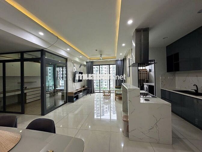 Em cần cho thuê căn hộ 3PN khu Emerald - Celadon giá tốt