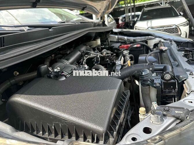 Toyota Innova 2.0E 2017MT ,BẢO HÀNH 1 NĂM ,RẤT ĐEP