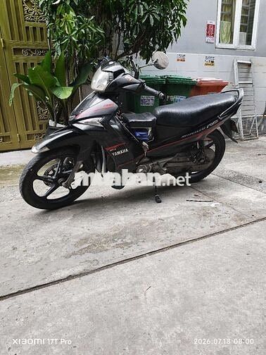 Cần bán Yamaha Sirius Fi 2014 màu đen.
