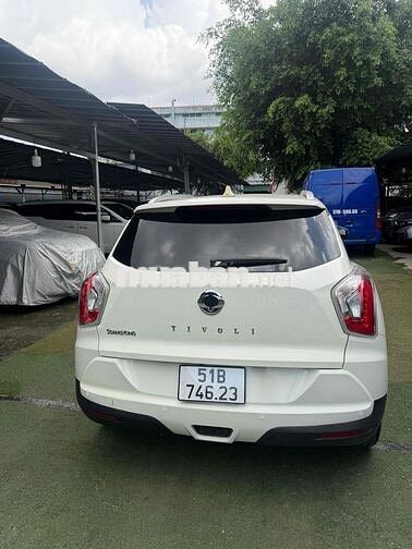 Ssangyong Tivoli 2016 Trắng 83.000 km