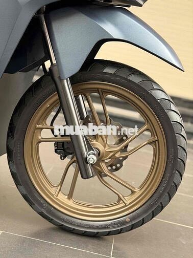 Honda Vario 125 2024 Xám 12000 km