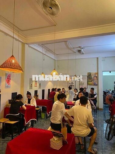 Tuyển nv full time và part time phục vụ quán