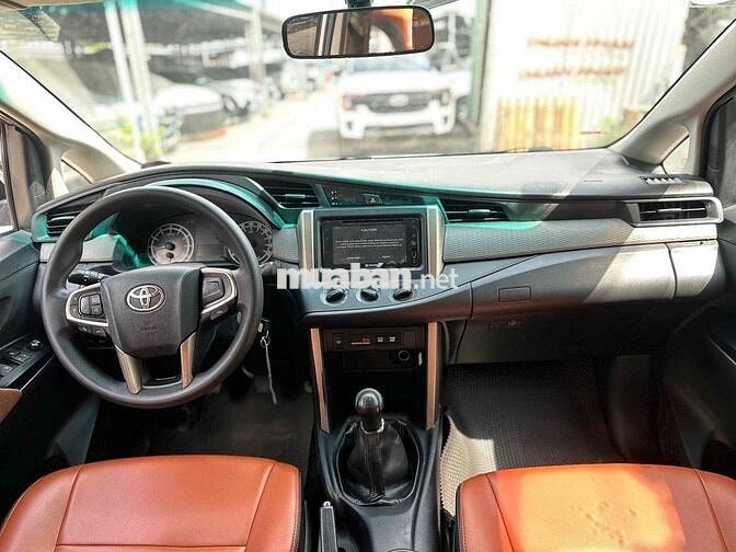 Toyota Innova 2.0E 2017MT ,BẢO HÀNH 1 NĂM ,RẤT ĐEP