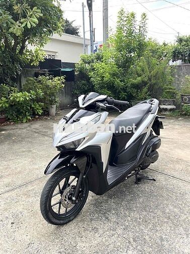 Honda Vario 125 Bạc posche