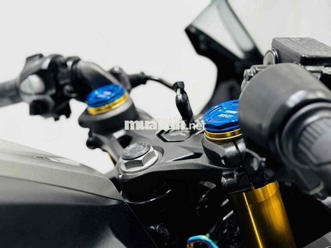 Cần bán CBR150R ABS 2023 odo 9k chính chủ