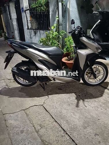 Honda Vario 150 Bạc Zin êm như hình hoặc giao lưu