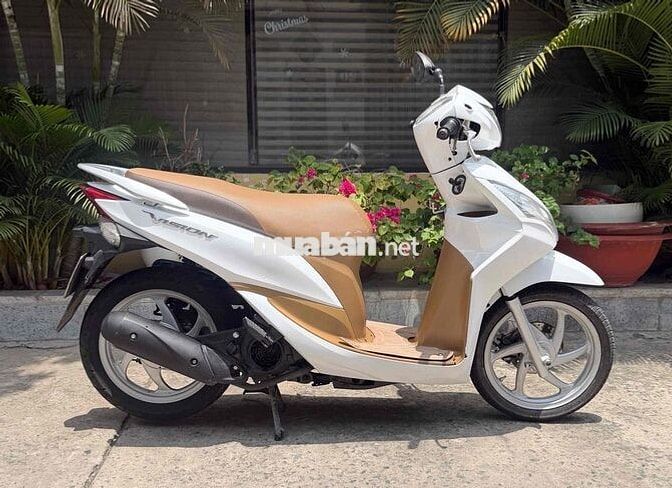 Honda Vision 2013 đẹp, máy êm thì thầm biển SG