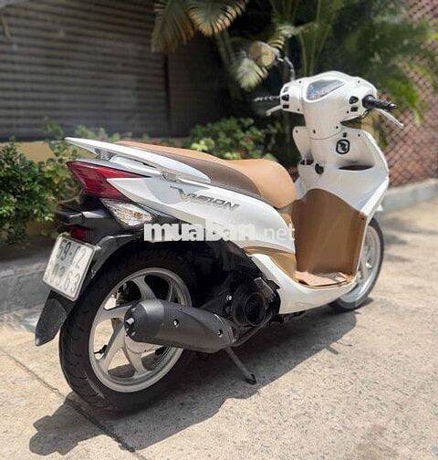 Honda Vision 2013 đẹp, máy êm thì thầm biển SG
