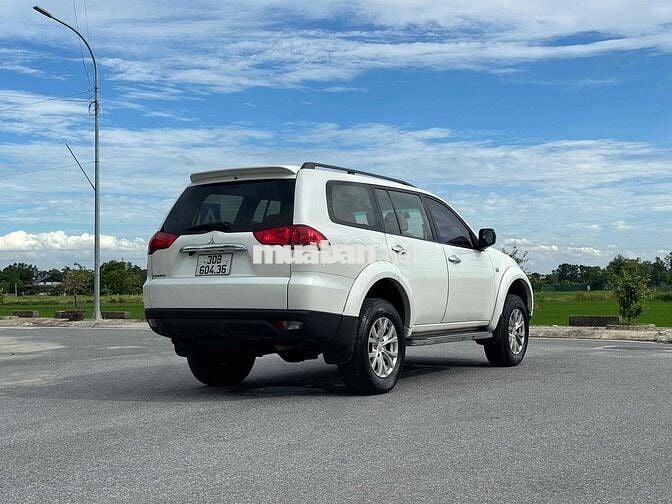 Mitsubishi Pajero Sport 2016 máy dầu 7chỗ zin 100%