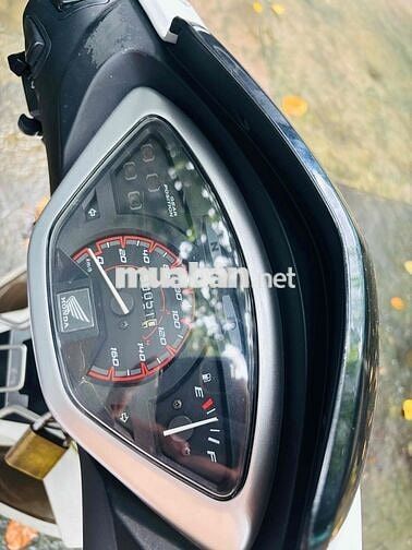 Honda Future X Trắng Xăng cơ