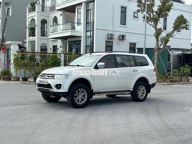 Mitsubishi Pajero Sport 2016 máy dầu 7chỗ zin 100%