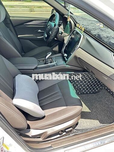 VinFast Lux A Base 2020 Trắng 40k km