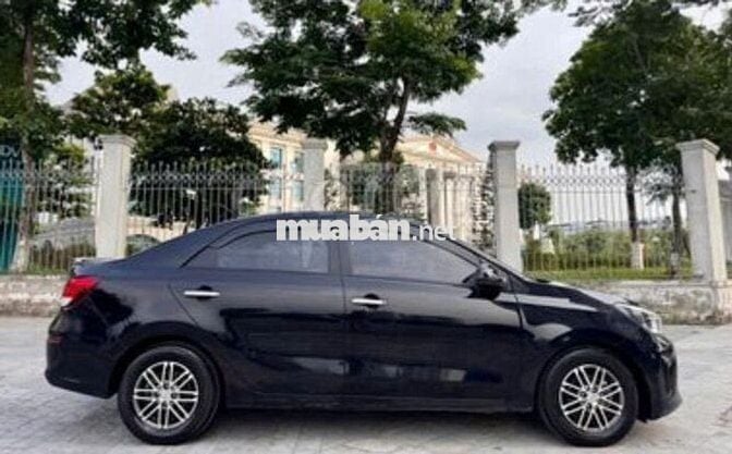 Kia Soluto 2020 1.4MT Deluxe Đen