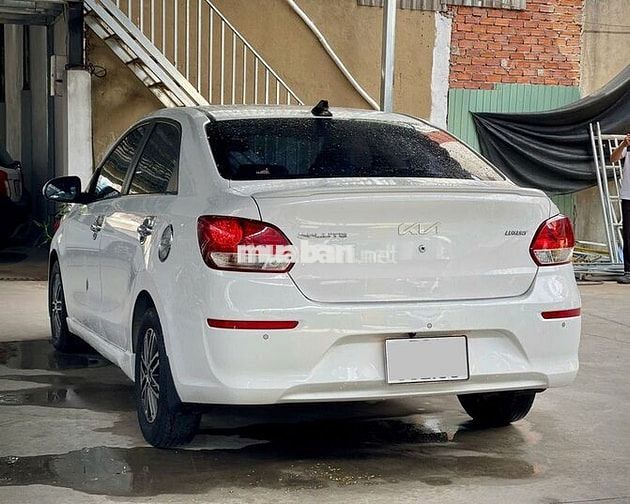 Kia Soluto Luxury 1.4AT 2022 Trắng