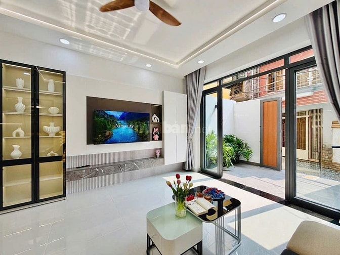 ⭐️Nhà 3 lầu tuyệt đẹp cao cấp hẻm Nguyễn Kiệm, P3, Q.Gò Vấp.