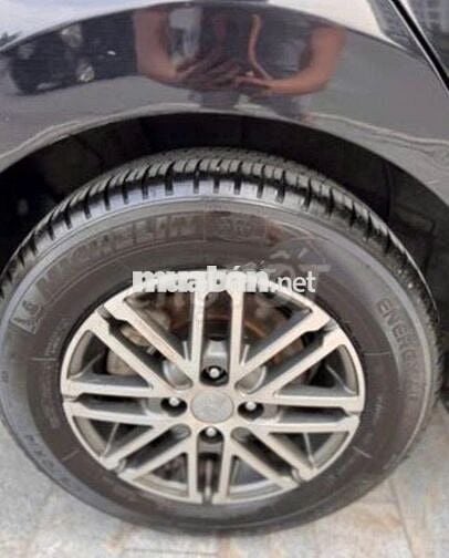 Kia Soluto 2020 1.4MT Deluxe Đen