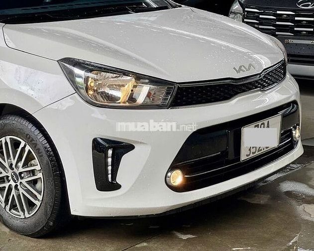 Kia Soluto Luxury 1.4AT 2022 Trắng