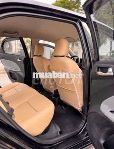 Kia Soluto 2020 1.4MT Deluxe Đen