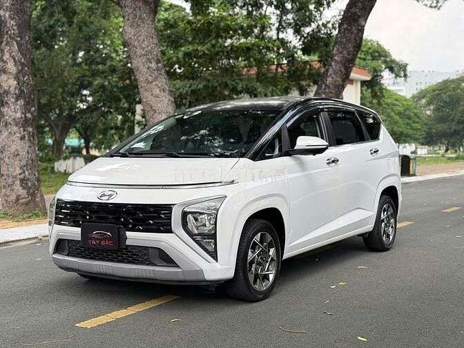 Hyundai Stargazer 2022 Trắng 7 chỗ 70.000 km