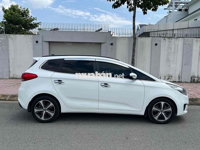 bán xe 7 chổ kia rondo 2016 tự động máy dầu cực mớ