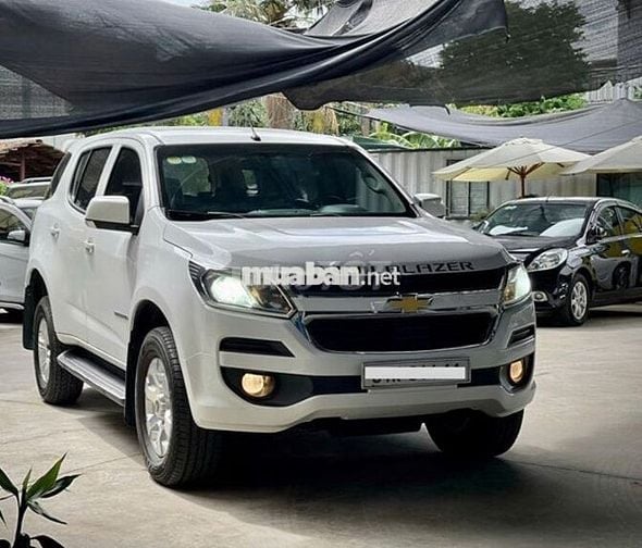 Chevrolet Trailblazer 2018 Máy Dầu 7C Nhập Thái
