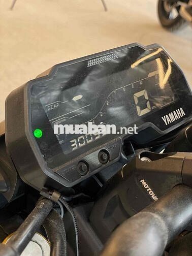 Yamaha MT-15 2020 xanh đen mờ