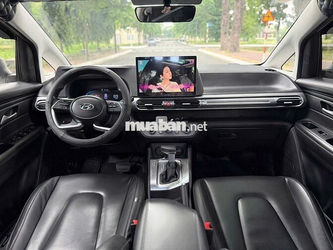 Hyundai Stargazer 2022 Trắng 7 chỗ 70.000 km