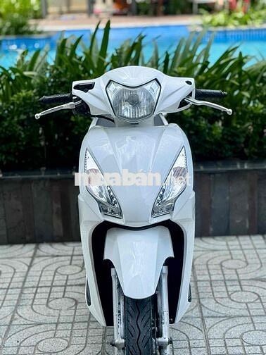 Vision 2017 zin êm đẹp keng(nợ xấu 9đ nhận xe)