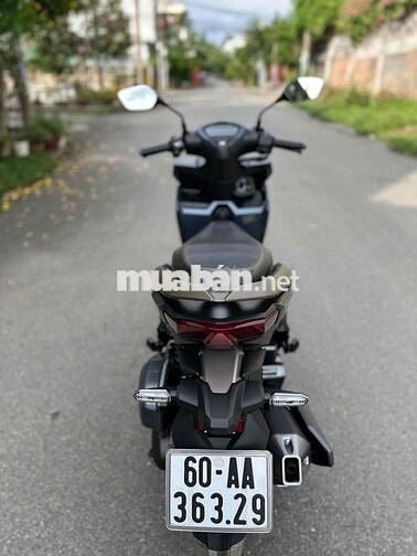 Honda Vario 2024 Xám đen 950 km Hộ Trợ Góp