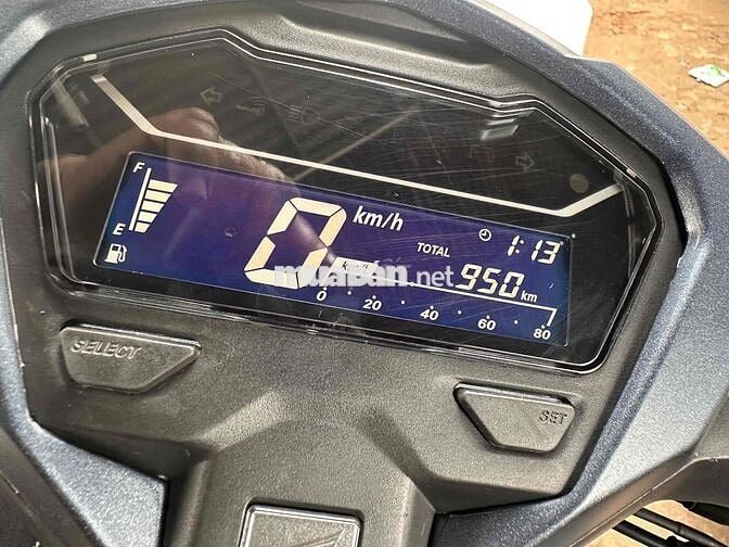 Honda Vario 2024 Xám đen 950 km Hộ Trợ Góp