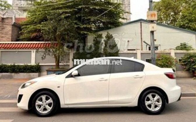Mazda 3 1.6AT 2010 Trắng 130.000km