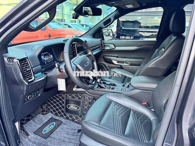 Ford Everest Titanium 1 Cầu 2023 Xám 74.000km