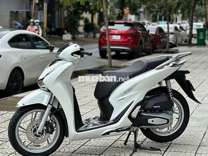 Honda SH 2024 Trắng Mới Có Hỗ Trợ Góp