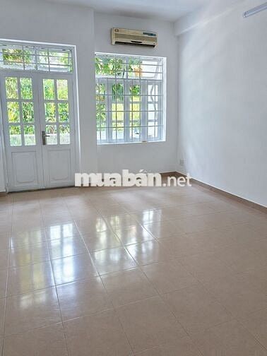 nhà mặt tiền ngay Cầu Xéo vô, 4 x 15m, 1 lầu 5pn, vừa ở vừa kinh doanh