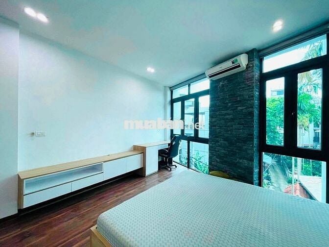 Cho thuê nhà Ngọc Thuỵ - Ô tô đỗ - 4PN - Full đồ ở ngay. Giá 8,5tr